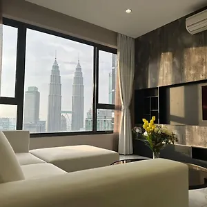  شقة Astra @ 8 Kia Peng